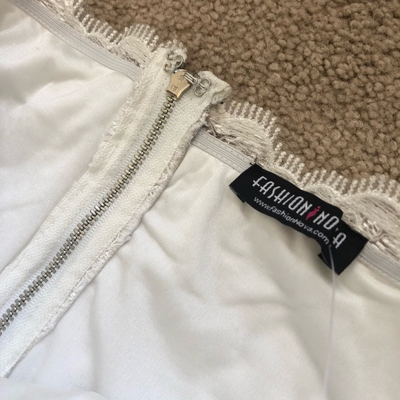 ‼️SOLD‼️Lace mesh embroidered pencil skirt - Picture 4 of 6